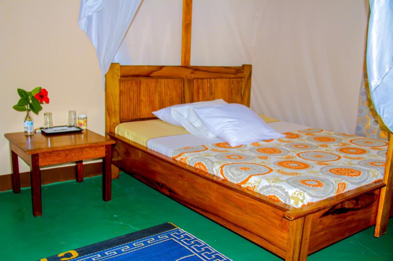 Mikoko Beach & Cottages Bagamoyo Exterior foto