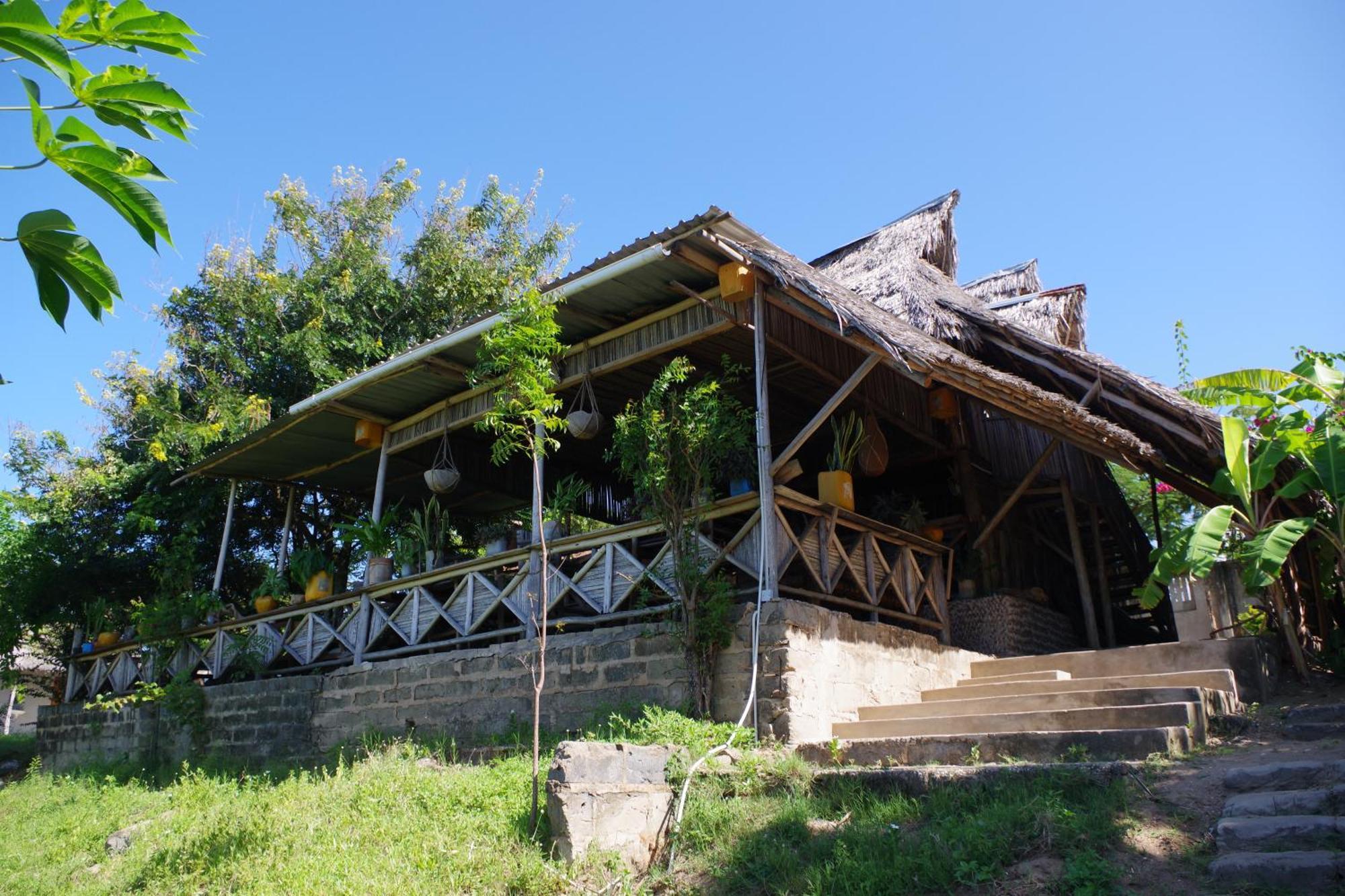 Mikoko Beach & Cottages Bagamoyo Exterior foto