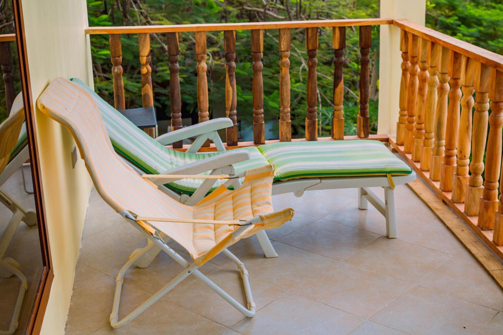 Mikoko Beach & Cottages Bagamoyo Exterior foto